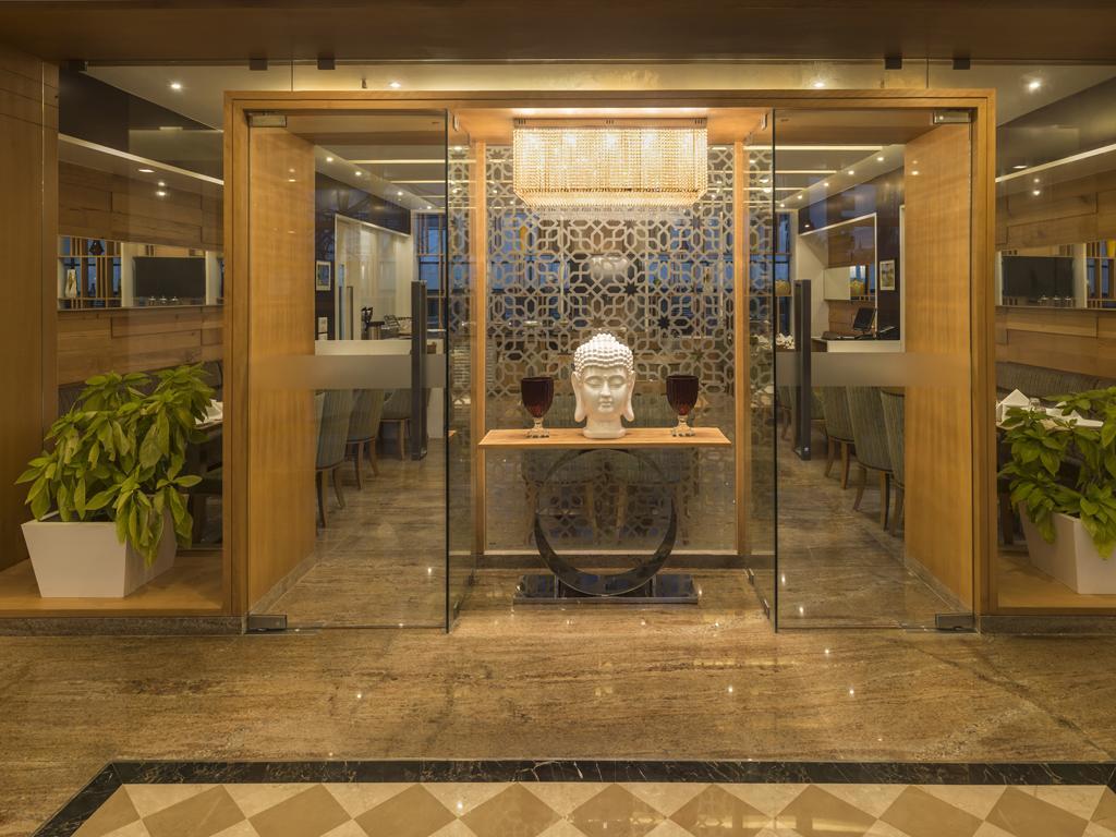 Gcc North Side Hotel Mira-Bhayandar Bagian luar foto