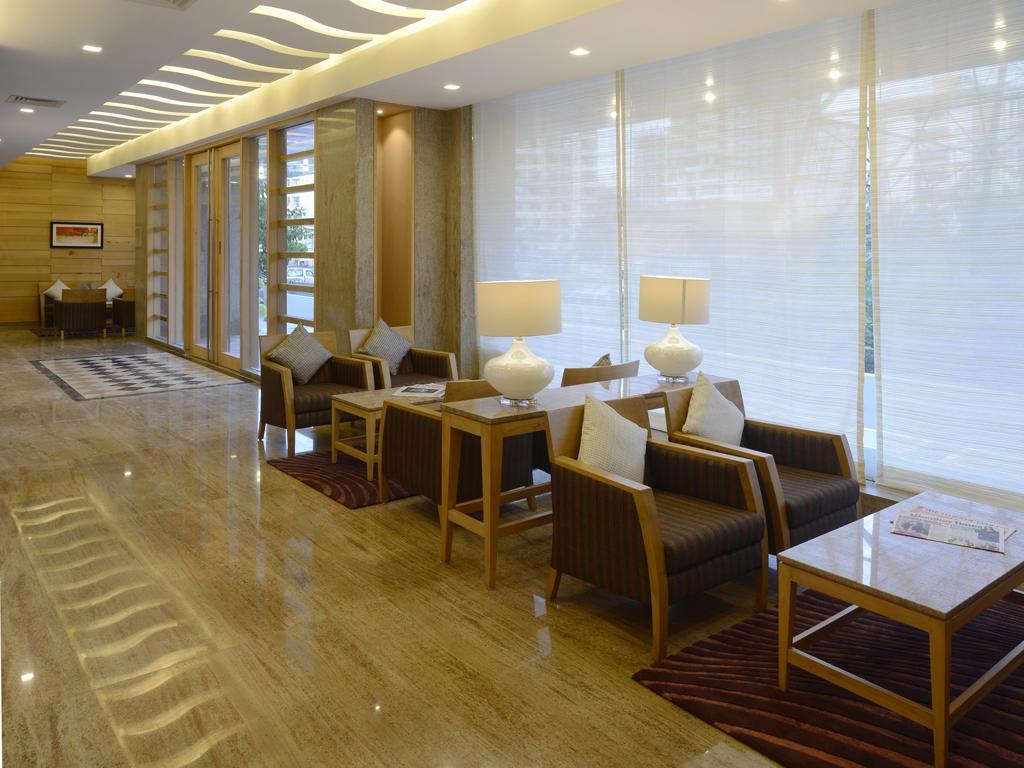 Gcc North Side Hotel Mira-Bhayandar Bagian luar foto